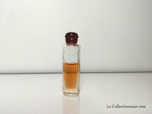 Miniature de parfum "Society" by Burberry