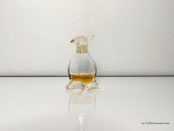 Miniature de parfum non identifiée