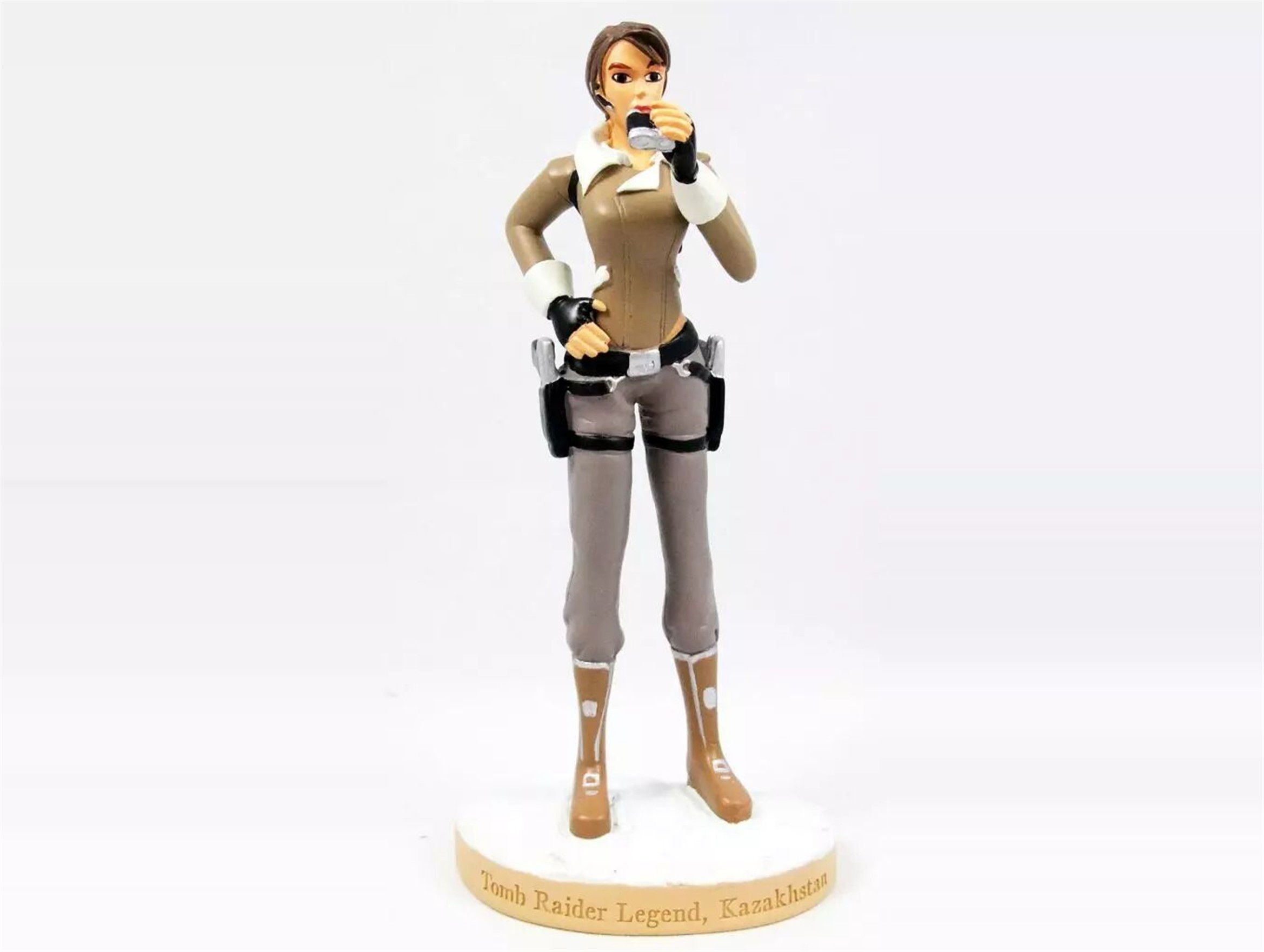 Figurine Lara Croft n° 48 – Kazakhstan