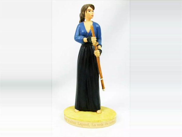 Figurine Lara Croft n° 51 – La Voie du Sabre