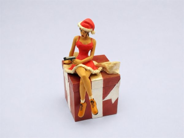 Figurine Lara Croft n° 9 – Mère Noël