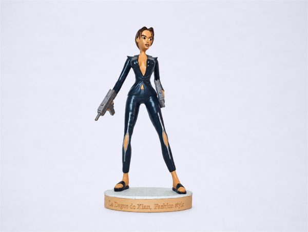 Figurine Lara Croft n° 11 – La Dague de Xian, Fashion Style