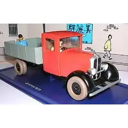 Le camion rouge du Lotus Bleu (1/43)